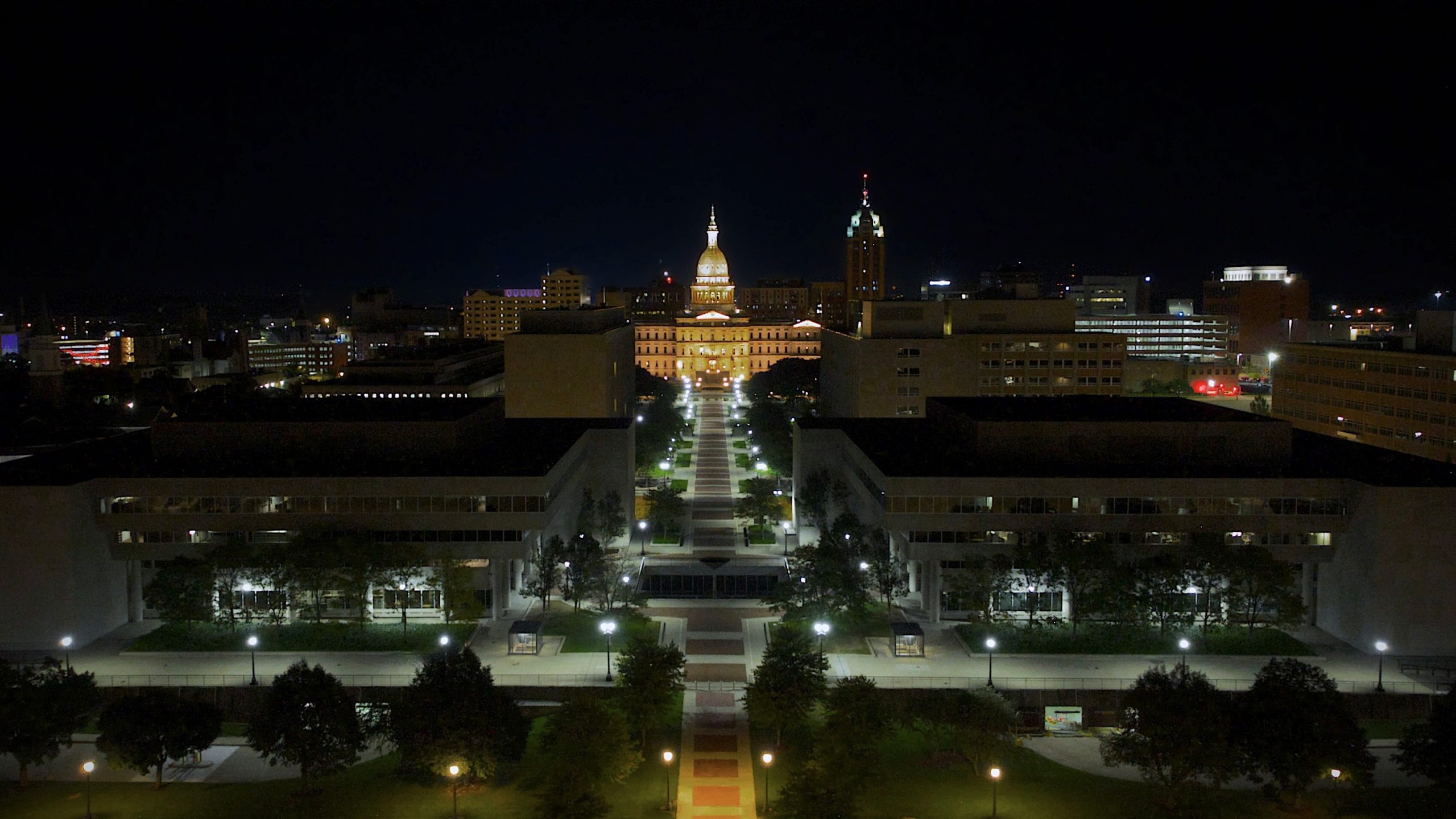 Lansing skyline and the illuminated Michigan State Capitol at night