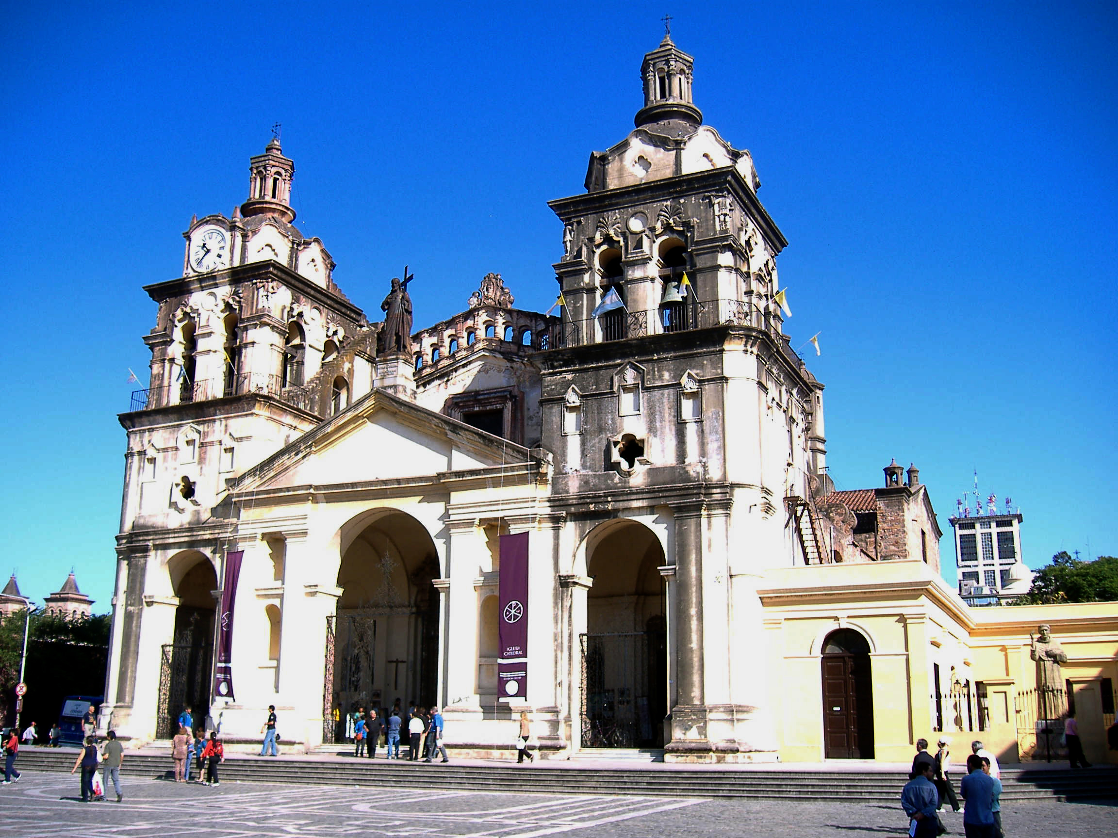 The cathedral facing the square in central Córdoba, Argentina